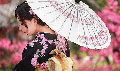 探索日本女性的独特魅力与文化:从传统到现代的生活方式与情感表达 探索日本女性的独特魅力与文化:从传统到现代的生活方式与情感表达