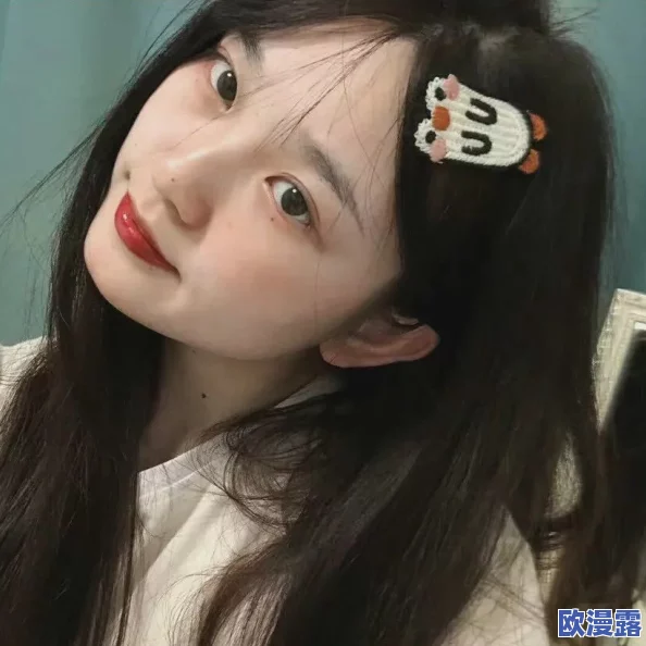 粉嫩的小BwBWBw,真是太可爱了,让人忍不住想要多看几眼! 粉嫩的小BwBWBw,真是太可爱了,让人忍不住想要多看几眼!