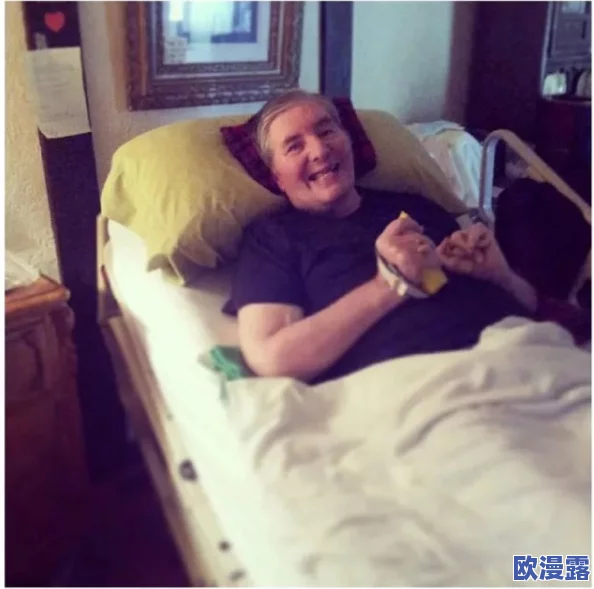 美女被啪啪，真是让人感到震惊，这种事情怎么会发生在现实中！