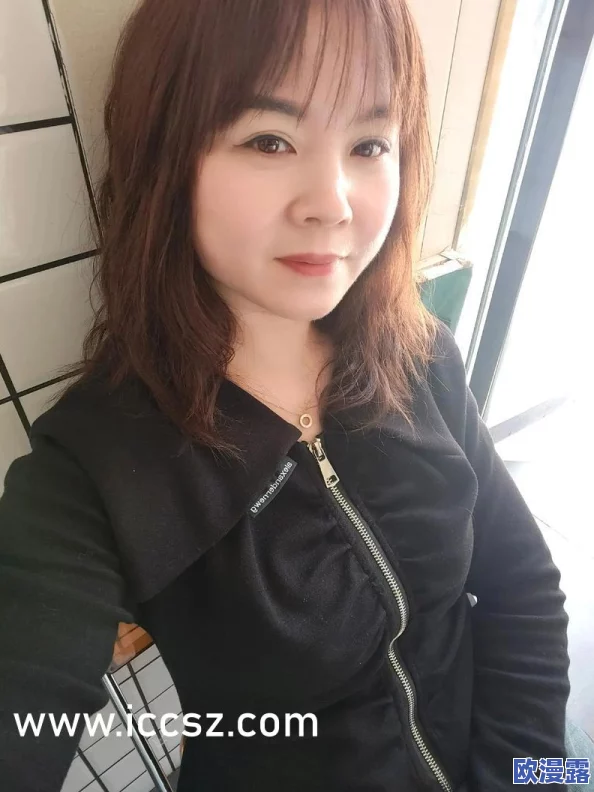 黑土ちゃんが腿法娴熟をapp的原因，看来她的训练非常刻苦，真是个努力的小姑娘！