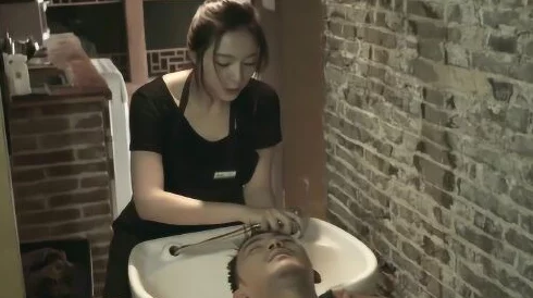 漂亮洗澡被公强 日日躁,这种情况真是让人感到无奈,希望大家都能保护好自己 漂亮洗澡被公强 日日躁,这种情况真是让人感到无奈,希望大家都能保护好自己