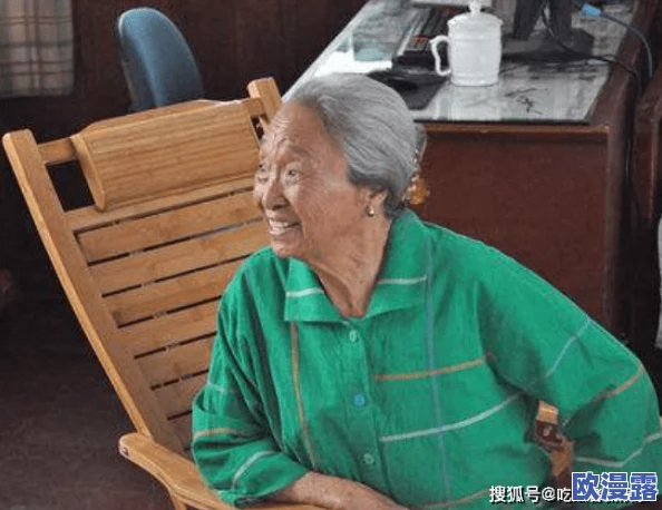 岳丰满多毛的大隂户老太的介绍,内容引人入胜,让人对她的故事充满好奇 岳丰满多毛的大隂户老太的介绍,内容引人入胜,让人对她的故事充满好奇