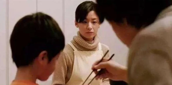 韩国理伦片a级在线观看近日引发热议网友纷纷讨论影片中的精彩剧情和演员表现让人期待更多类似作品的上线 韩国理伦片a级在线观看近日引发热议网友纷纷讨论影片中的精彩剧情和演员表现让人期待更多类似作品的上线