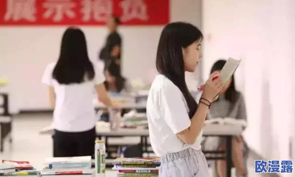 殷老师的肉丝制服诱小说最新进展消息:该小说近日在网络上引发热议,读者纷纷讨论情节发展与角色塑造 殷老师的肉丝制服诱小说最新进展消息:该小说近日在网络上引发热议,读者纷纷讨论情节发展与角色塑造